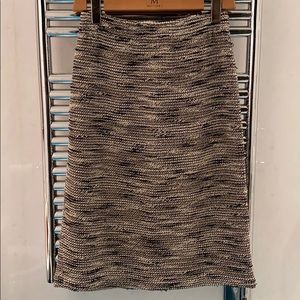 St. John’s Knit knee-length wool ribbed knit skirt